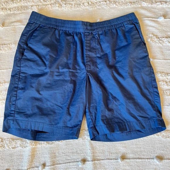 Ash & Erie Blue Casual Shorts size medium (reasonable offers accepted) - Picture 1 of 7